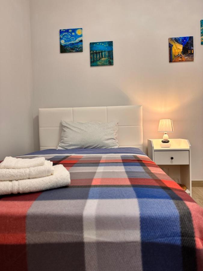 Holidays Apartment Кальяри Экстерьер фото