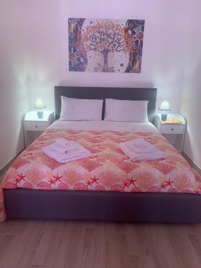 Holidays Apartment Кальяри Экстерьер фото